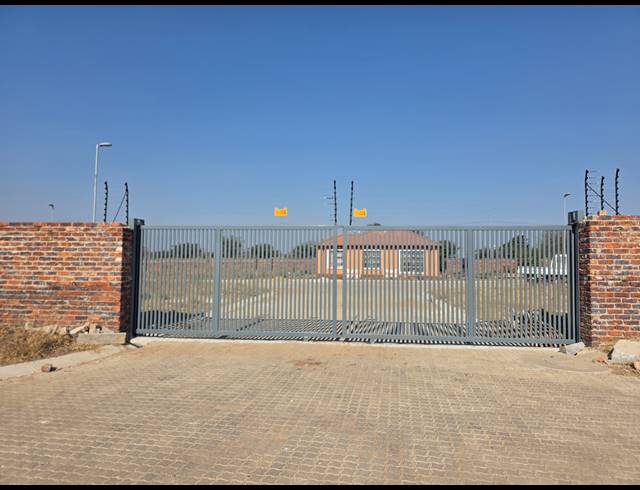 301M² VACANT LAND FOR SALE IN SOUTHERN GATEWAY